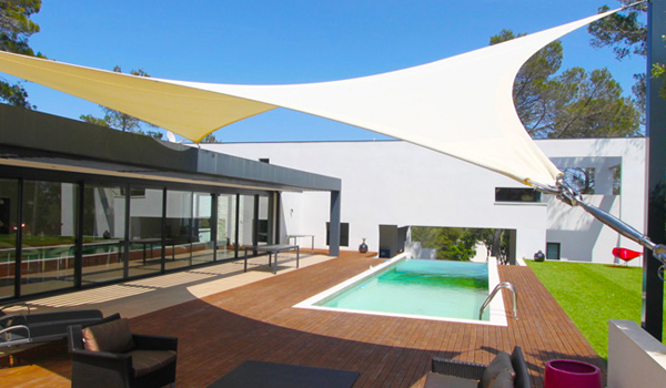 shade-sails-villa-pascal-bruno-marine